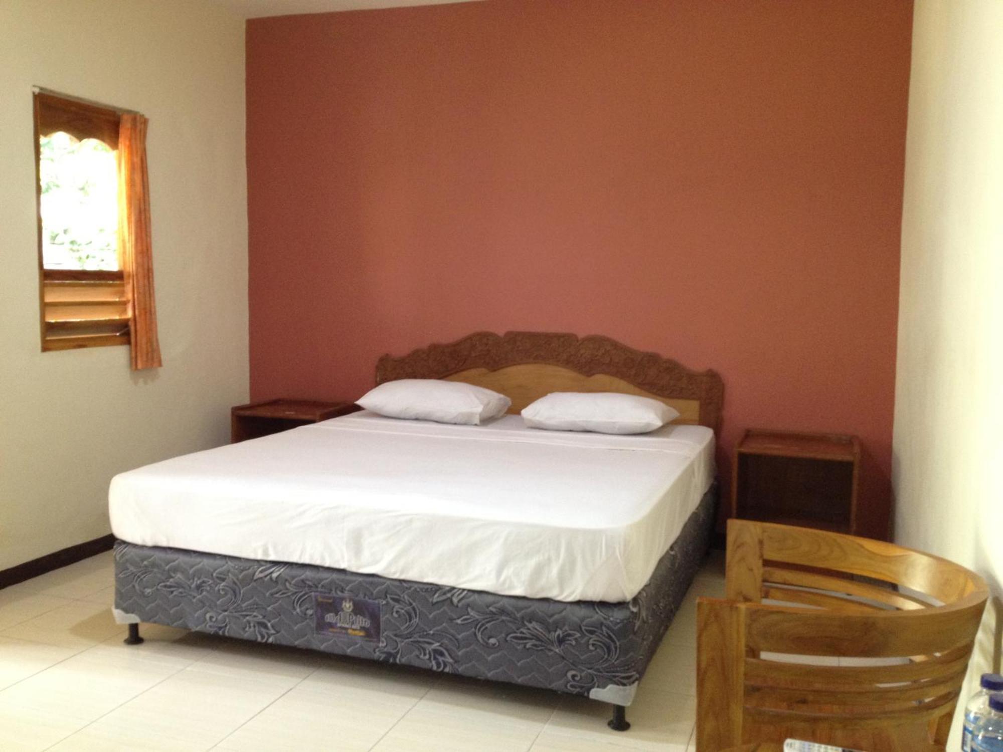 Astina Hotel Ловина Экстерьер фото