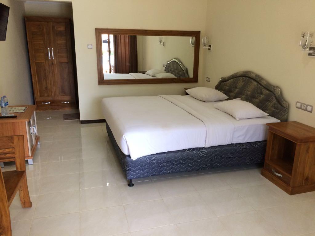 Astina Hotel Ловина Экстерьер фото
